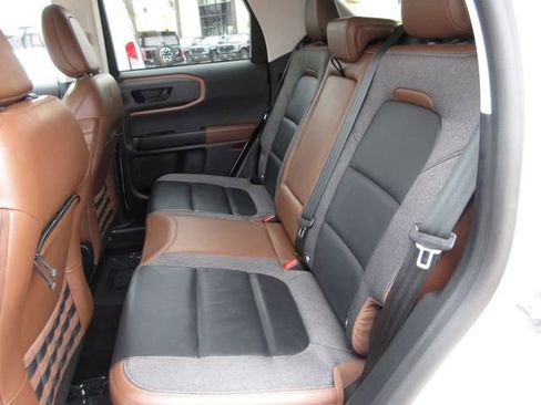 Certified 2022 Ford Bronco Sport Outer Banks w/ Tech Package AWD/4WD image 25