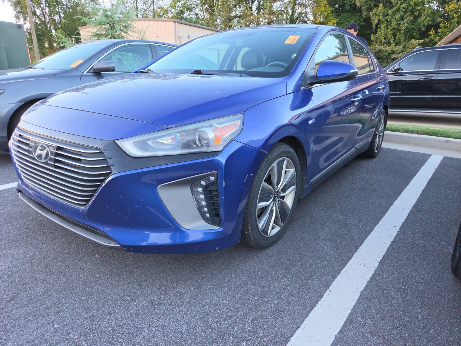 Used 2019 Hyundai Ioniq Limited w/ Ultimate Package 02 FWD image 1