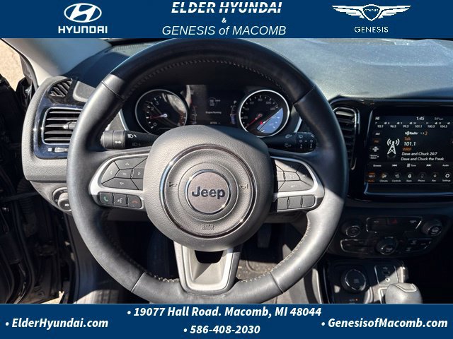 Used 2018 Jeep Compass Limited w/ Navigation Group AWD/4WD image 14