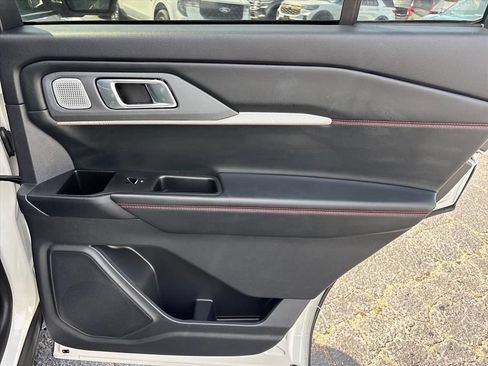 Used 2026 Ford Explorer ST AWD/4WD image 15