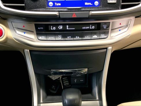 Used 2013 Honda Accord EX-L image 34