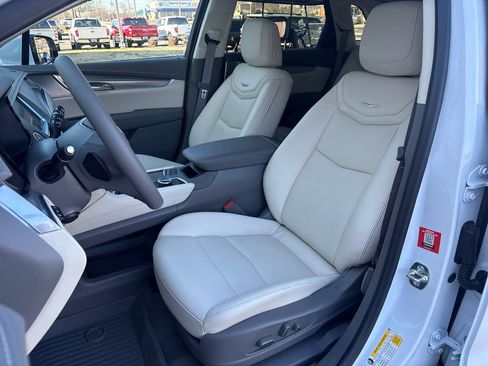 New 2025 Cadillac XT5 Premium Luxury w/ Technology Package image 16