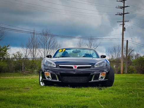 Used 2007 Saturn Sky Red Line RWD image 10