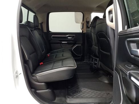 Used 2021 RAM 1500 Laramie image 17