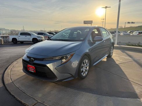 Certified 2024 Toyota Corolla LE image 10