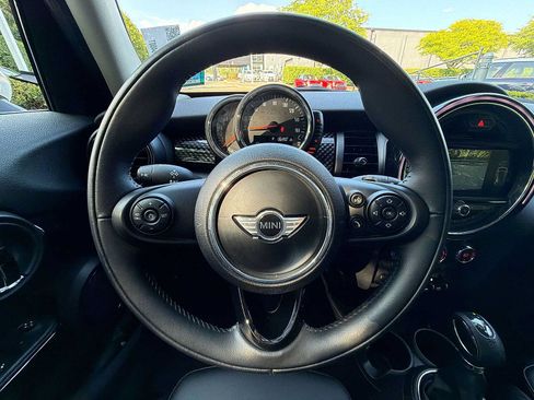 Used 2017 MINI Cooper S FWD image 23