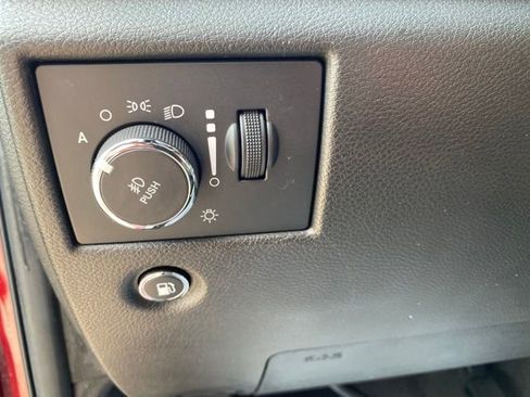 Used 2021 Jeep Grand Cherokee Limited w/ Trailer Tow Group IV AWD/4WD image 19