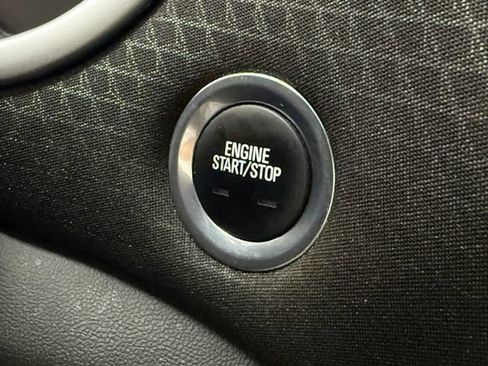 Used 2023 Chevrolet Malibu LT image 11