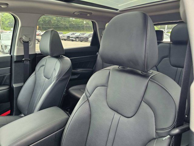 Used 2025 Kia Sorento SX FWD image 17