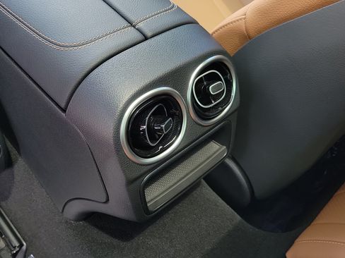 Certified 2024 Mercedes-Benz CLE 300 4MATIC Coupe image 15