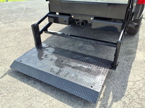 Used 2017 Ford F350 XL image 21