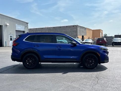 Certified 2025 Honda CR-V Sport image 8