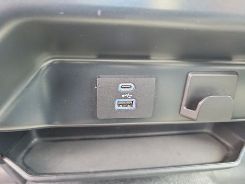 Used 2022 Ford F150 XL RWD image 27