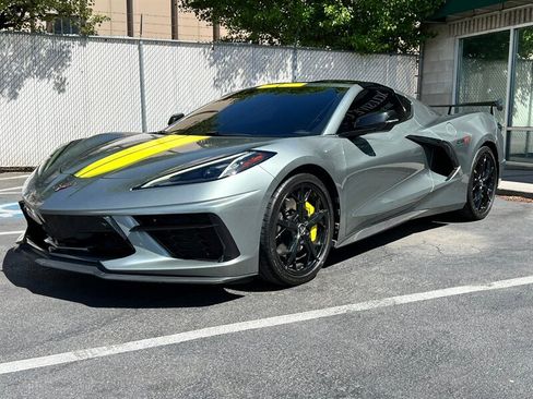 Used 2022 Chevrolet Corvette Stingray Premium Cpe RWD image 3
