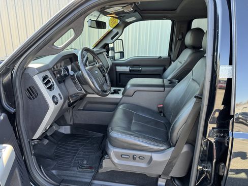 Used 2016 Ford F350 Lariat w/ Lariat Ultimate Package AWD/4WD image 9