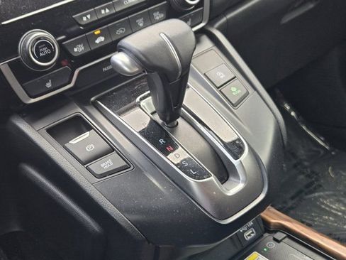Used 2020 Honda CR-V Touring image 19