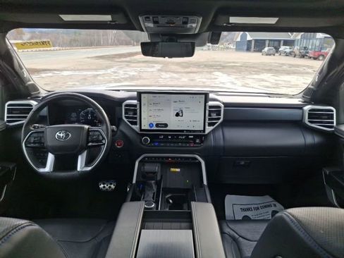 Used 2024 Toyota Tundra Platinum w/ TRD Off-Road Package AWD/4WD image 15