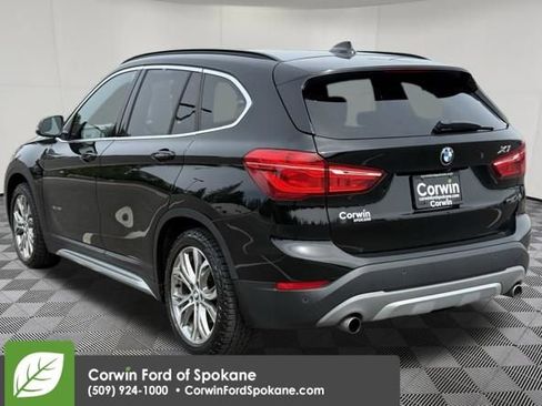 Used 2018 BMW X1 xDrive28i AWD/4WD image 16