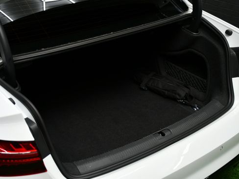 Used 2023 Audi S4 Prestige image 48