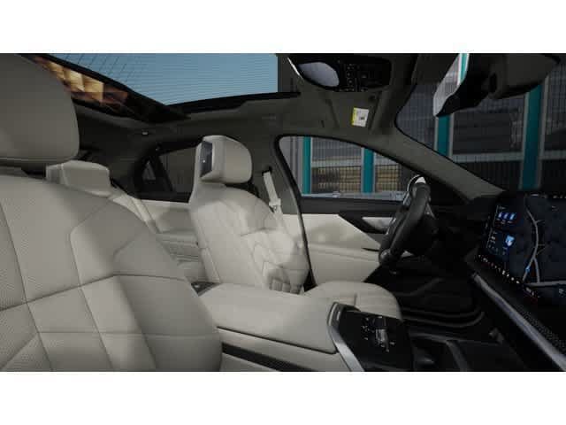 New 2027 BMW 740i RWD image 9