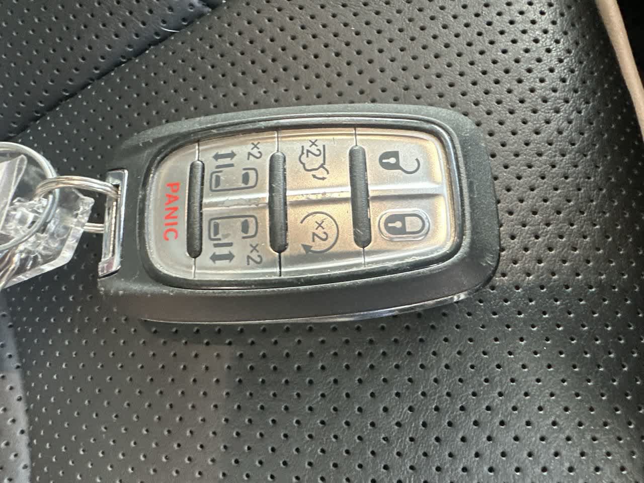Used 2026 Chrysler Pacifica Limited w/ S Appearance Package FWD image 28
