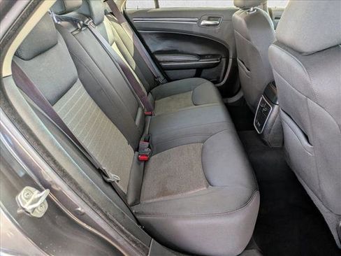 Used 2023 Chrysler 300 Touring w/ Sport Appearance Package image 18