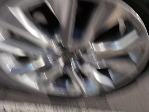 Certified 2020 Toyota Highlander Limited image 10