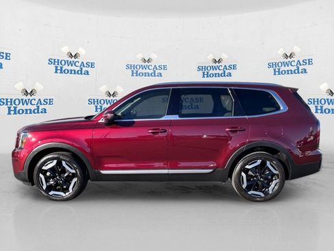 Used 2024 Kia Telluride EX w/ EX Captain's Chair Package FWD image 4