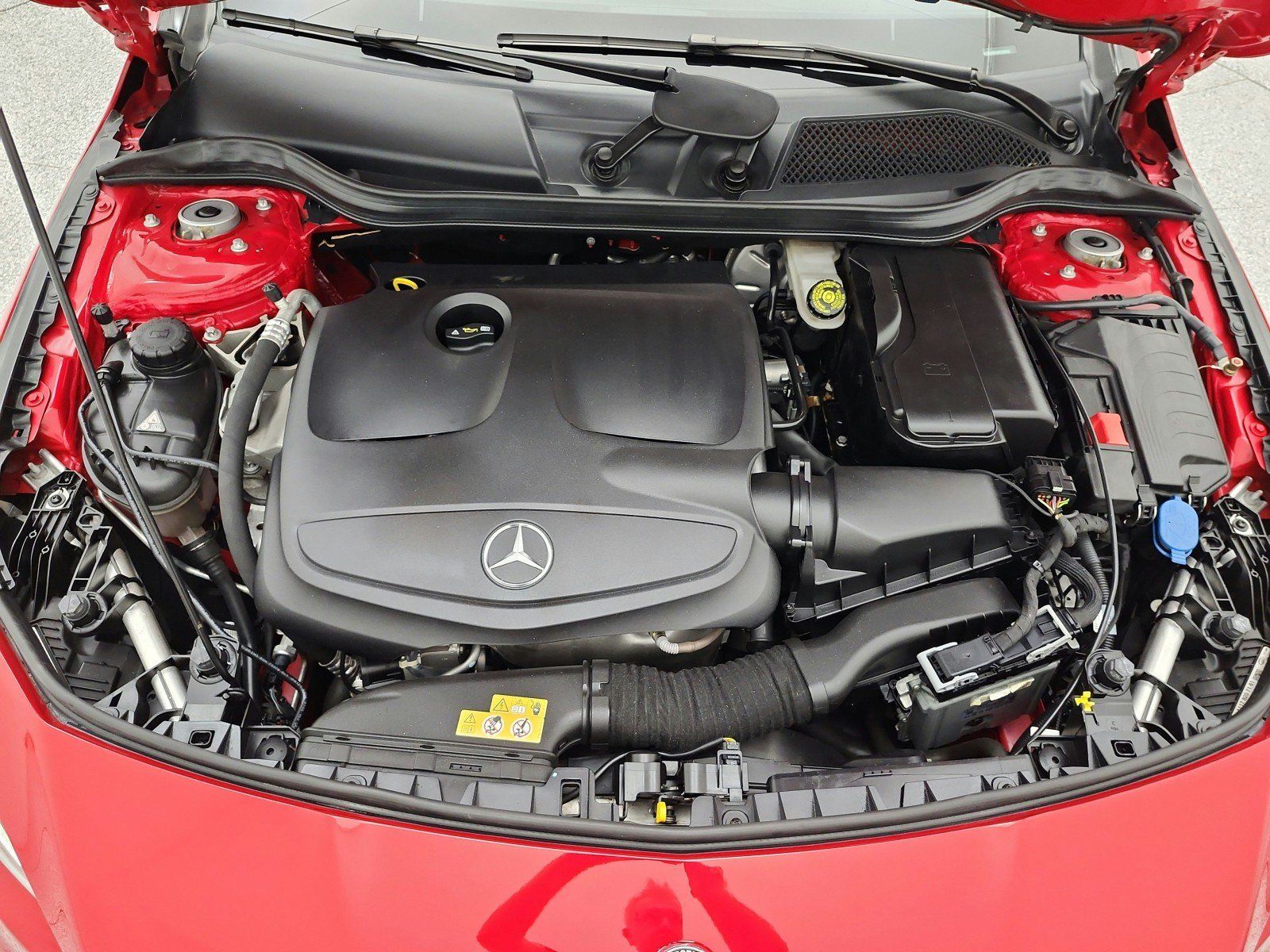 Used 2018 Mercedes-Benz CLA 250 image 17