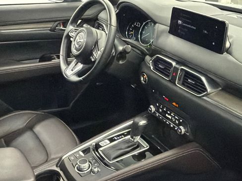 Used 2025 MAZDA CX-5 Signature image 10