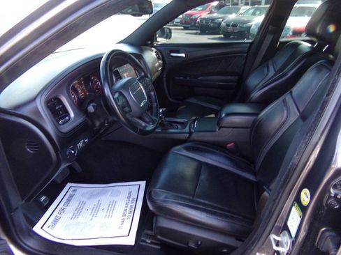 Used 2023 Dodge Charger SXT w/ Plus Group image 12