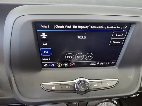 Used 2023 Chevrolet Camaro LT RWD image 30