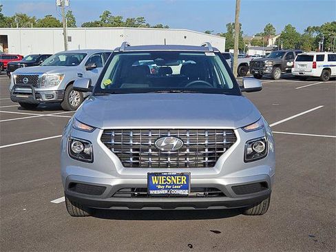 New 2026 Hyundai Venue SEL image 2