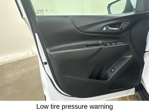 Used 2022 Chevrolet Equinox LT FWD image 35