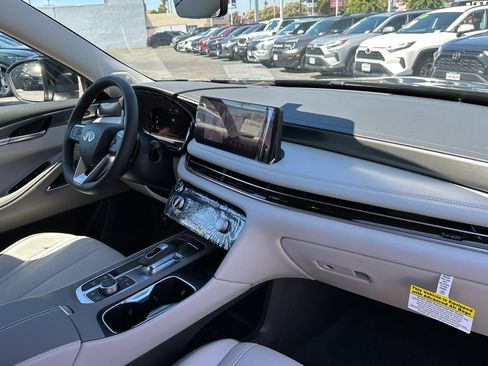 New 2027 INFINITI QX60 Luxe w/ Family Package FWD image 13