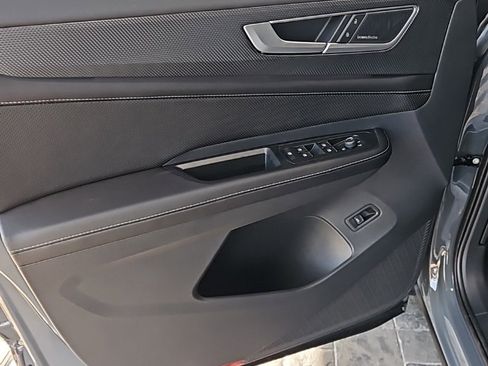 New 2026 Volkswagen Atlas Cross Sport SEL Premium R-Line image 26