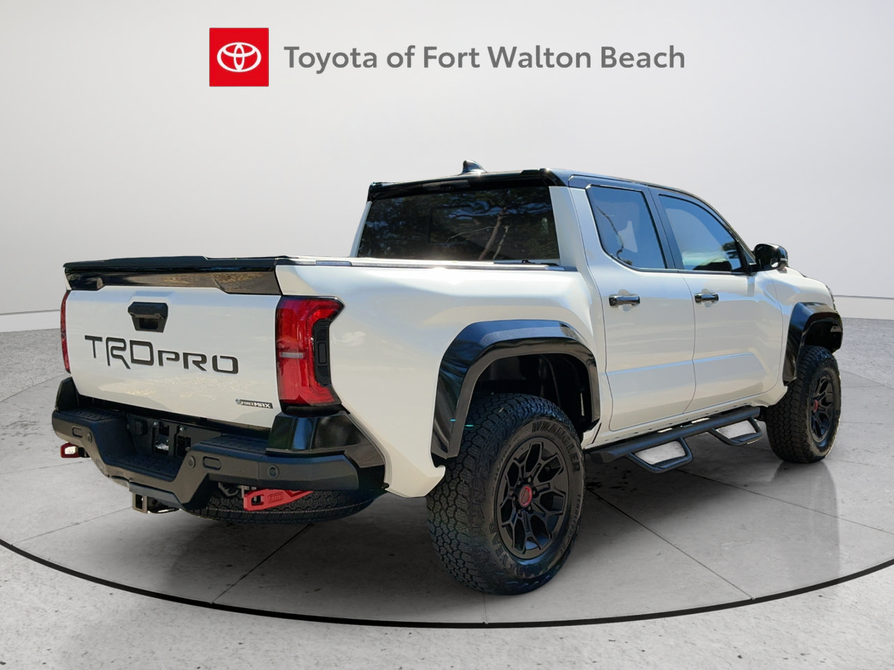Used 2026 Toyota Tacoma TRD Pro AWD/4WD image 4
