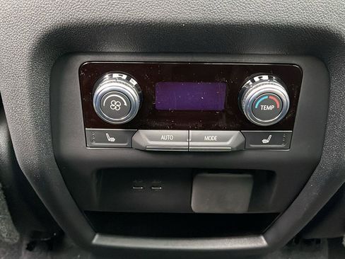 New 2026 GMC Acadia Denali Ultimate AWD/4WD image 32