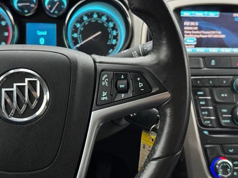 Used 2014 Buick Verano FWD image 23