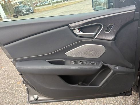 New 2026 Acura RDX SH-AWD image 11