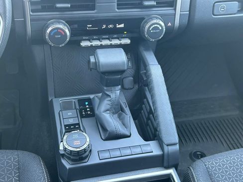 Used 2026 Toyota 4Runner SR5 AWD/4WD image 20