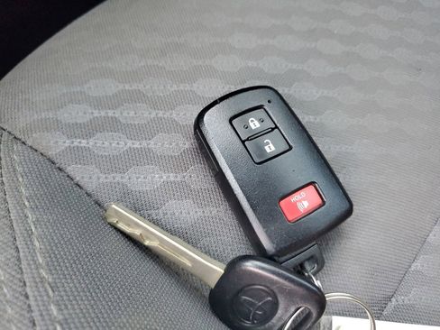 Used 2023 Toyota Tacoma SR5 image 28