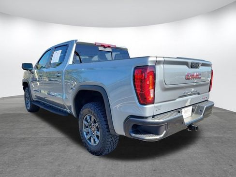 Used 2025 GMC Sierra 1500 AT4X AWD/4WD image 5
