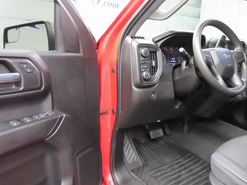 Used 2020 Chevrolet Silverado 1500 Custom Trail Boss image 45