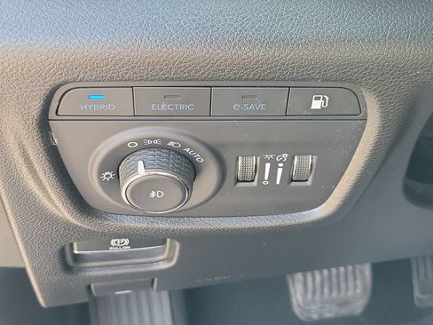 Used 2024 Jeep Grand Cherokee Limited 4xe AWD/4WD image 29