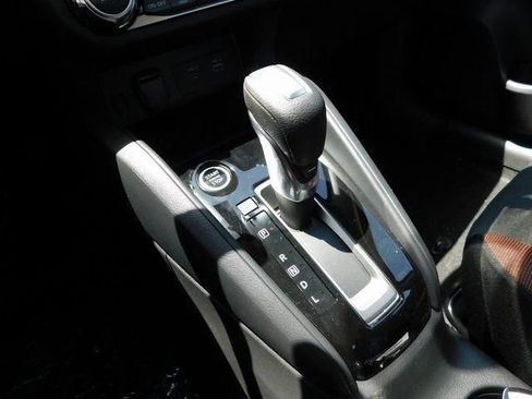 New 2025 Nissan Versa SR w/ Trunk Package image 28