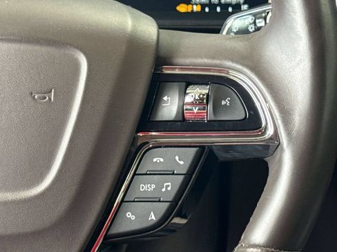 Certified 2022 Lincoln Nautilus Reserve AWD/4WD image 21