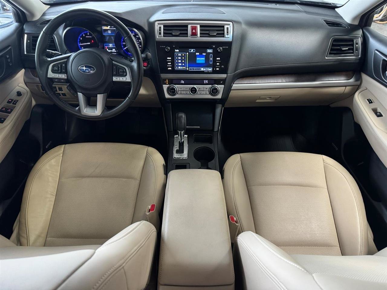 Used 2017 Subaru Outback 2.5i Limited AWD/4WD image 4