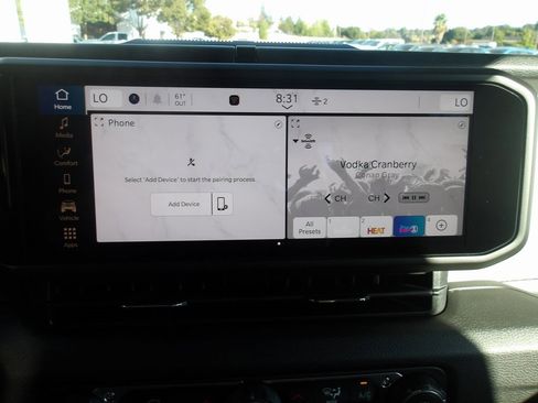 New 2025 Jeep Gladiator Willys image 15