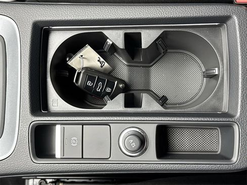 New 2025 Audi Q3 2.0T Premium image 20